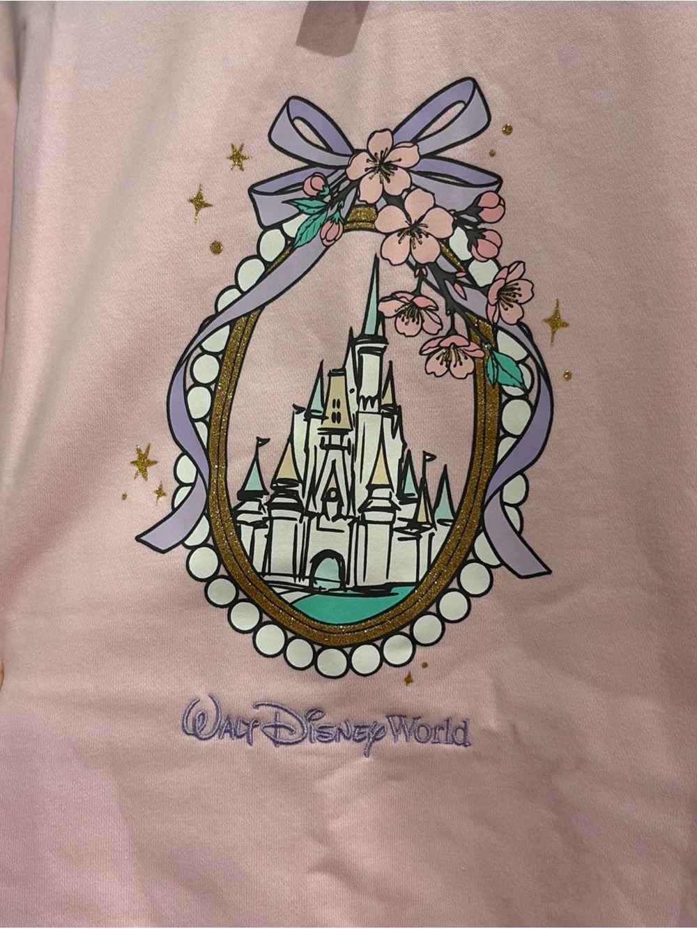 Disney Parks 2026 WDW Castle Sweatshirt Embroidered Size Medium New - Picture 4 of 7